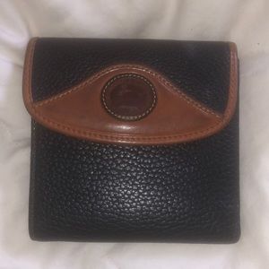 Dooney&Bourke All-Weather-Leather wallet